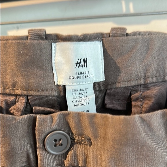 H&M Slim Fit Men's Pants - Picture 2 of 4